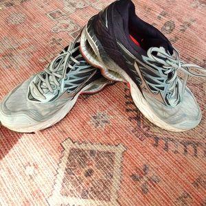 Mizuno Running Shoes